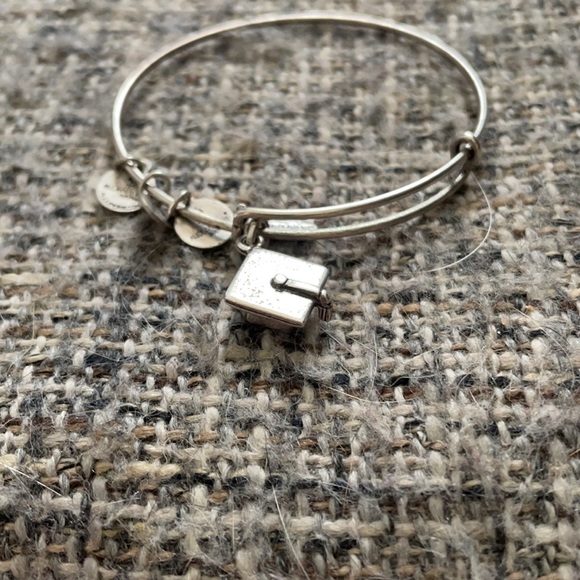 Graduation Cap Bangle Bracelet - Picture 2 of 6